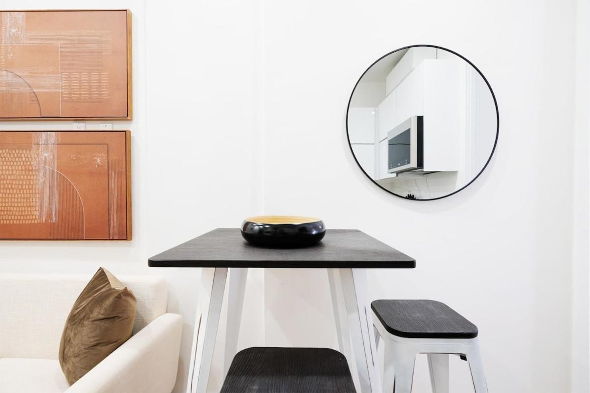 48-1fw Newly Renovated 2br In Midtown West * New York