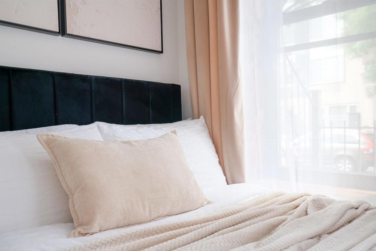 Apartment 48-1fw Newly Renovated 2br In Midtown West *